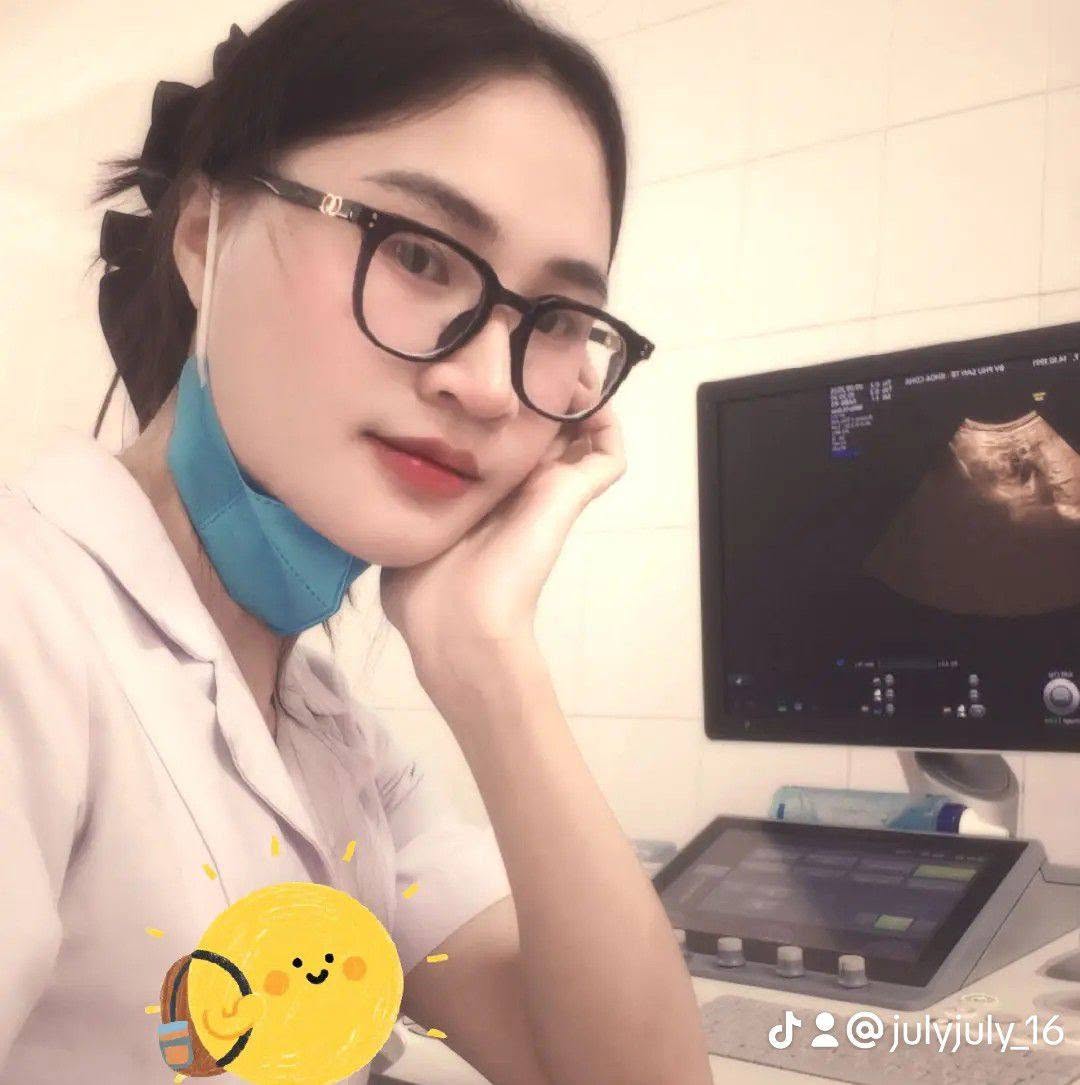  Chị My